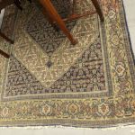 855 8054 ORIENTAL RUG